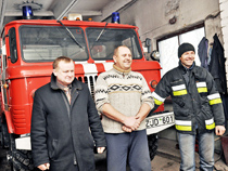 savanoriai barzdai