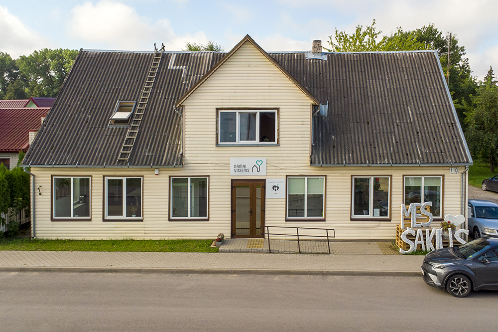 namai visiems projektui pastatas